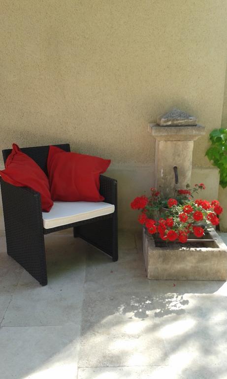 Apartment L'amanderaie Piscine Privee A Cote De Lourmarin Luberon Cadenet