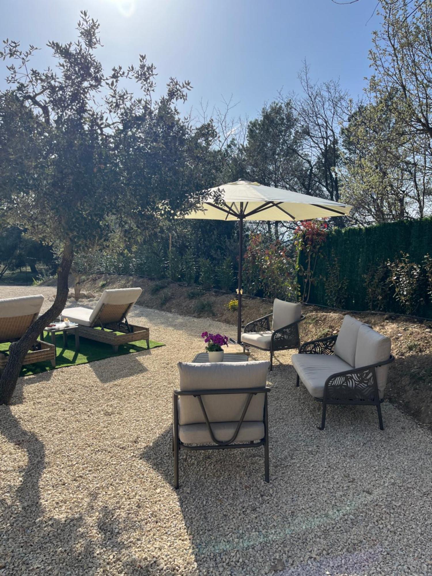 L'amanderaie Piscine Privee A Cote De Lourmarin Luberon Cadenet