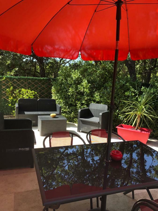 L'amanderaie Piscine Privee A Cote De Lourmarin Luberon Apartment